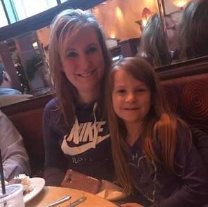 Meet your Posher, Stacy